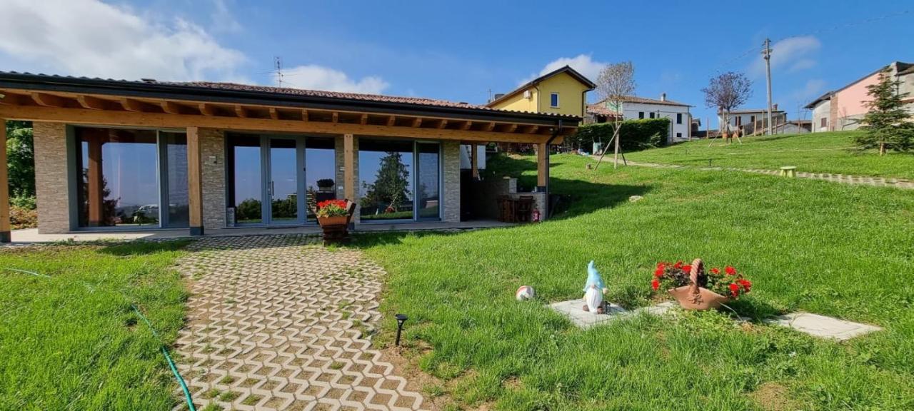 Casa Vacanza Con Piscina,Area Giochi Bambini. Santa Maria della Versa Eksteriør bilde