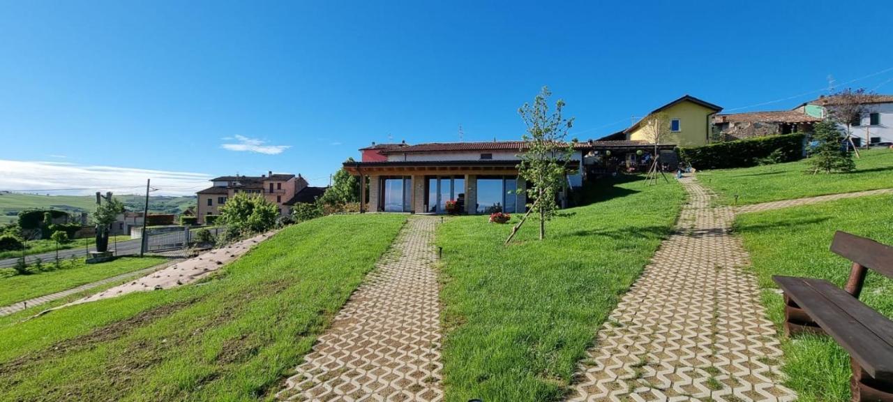 Casa Vacanza Con Piscina,Area Giochi Bambini. Santa Maria della Versa Eksteriør bilde